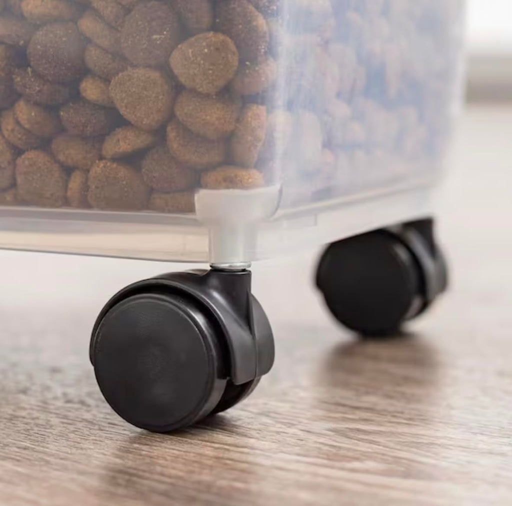 Airtight Pet Food Storage Combo with Scoop X4327