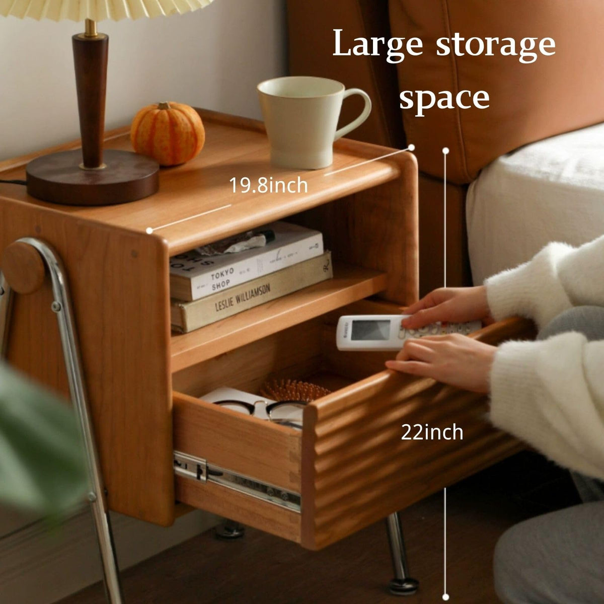 Cherry Wood Nightstand Set of 2 with Drawer E362