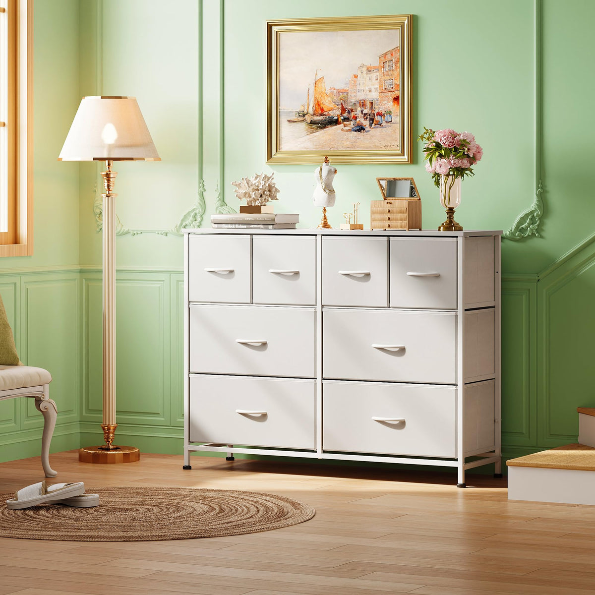 White 8 Drawer Dresser B4516