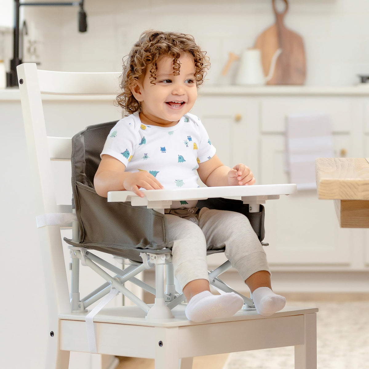 Portable Baby Booster Seat with Tray Q643